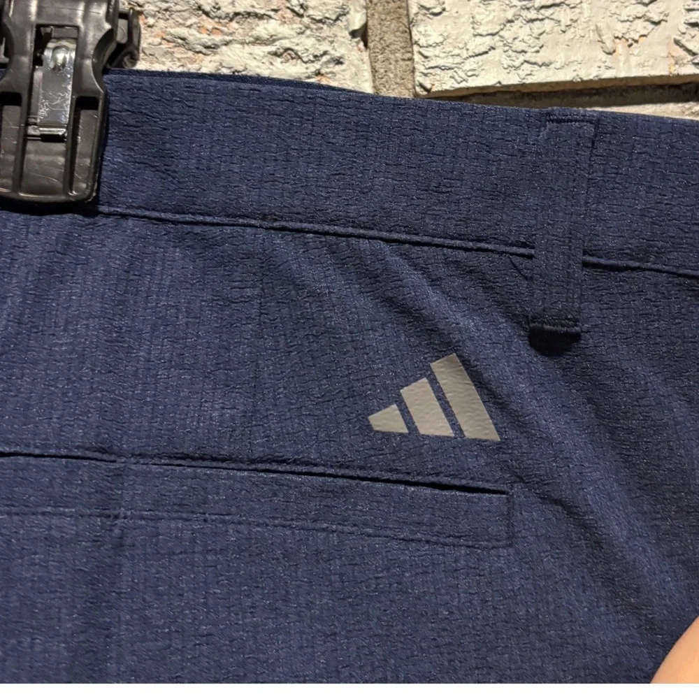 Adidas Mens Golf Shorts Navy Blue Performance Textured Flat Front Size 44